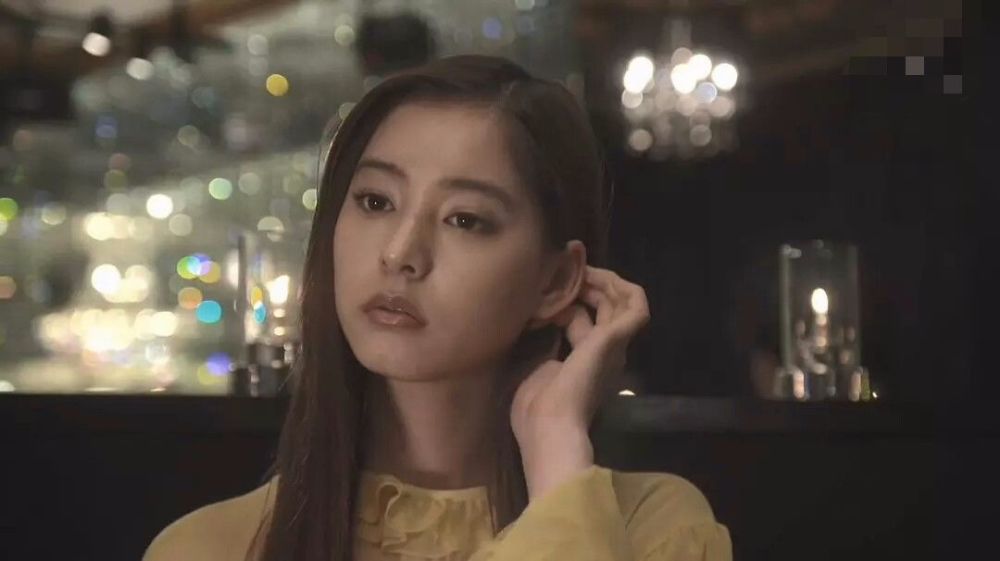 男主失足成牛郎,女主的吻有毒,这部有着奇异设