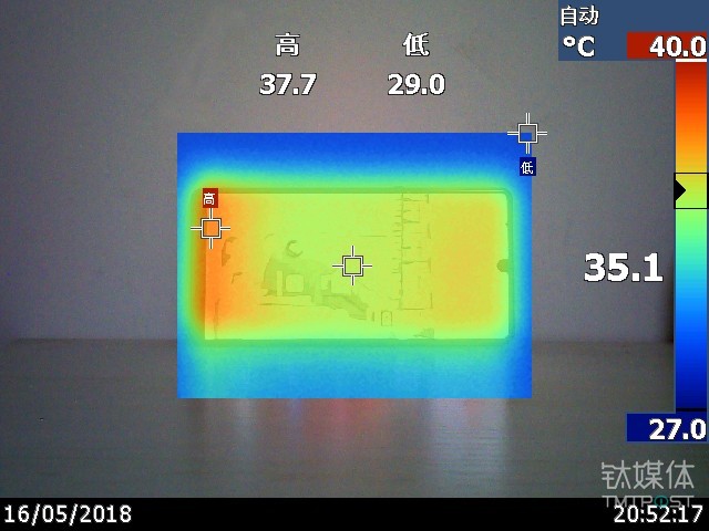 连续吃鸡4.5小时,坚果R1游戏性能测试|钛极客