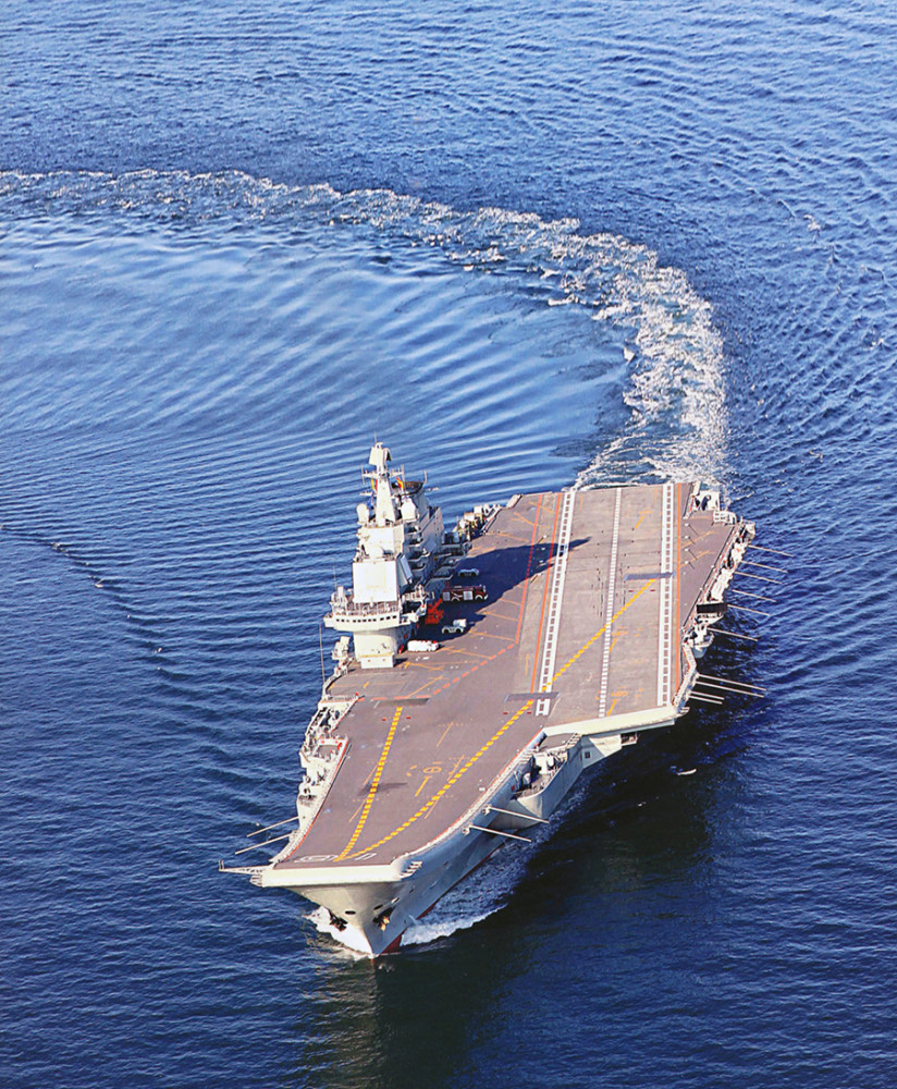 国产第二艘航母排水量几万吨?两栖攻击舰或已