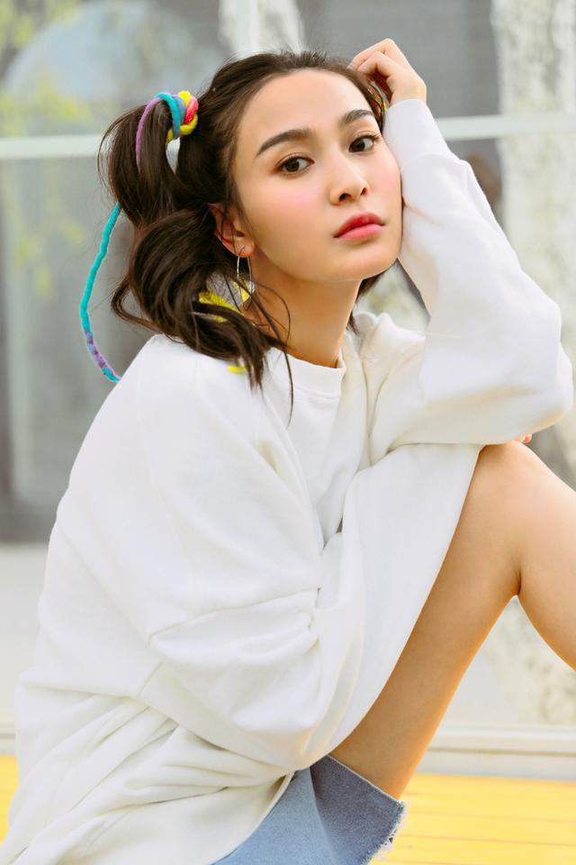 海铃马卡龙头意外走红引领发型潮流