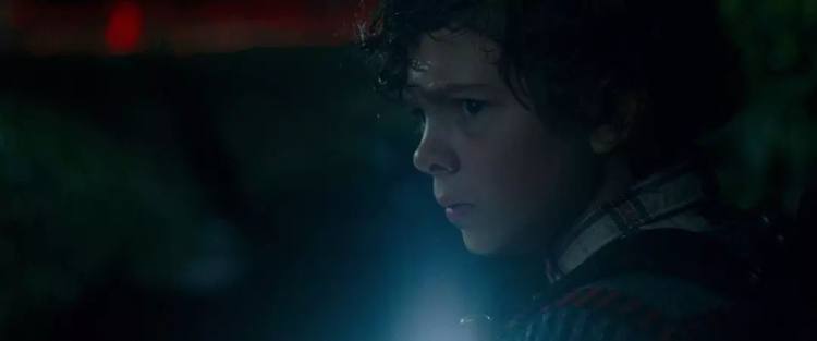 0点,我在电影院看到了鬼…求求你别再出声了