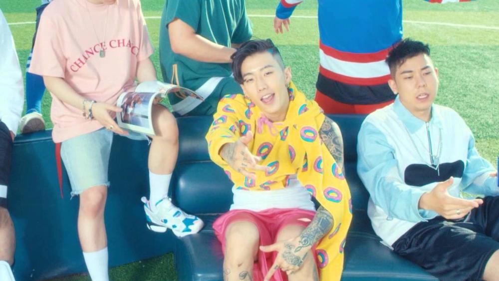Rapper Loco被传与圈外人恋爱三年 紧急回应 是谣传 腾讯网