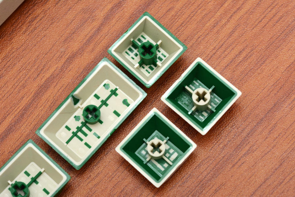 全球仅两千只,大L向老CHERRY致敬的这把白绿