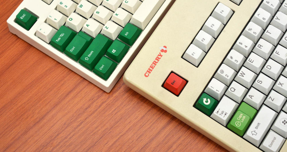 全球仅两千只,大L向老CHERRY致敬的这把白绿