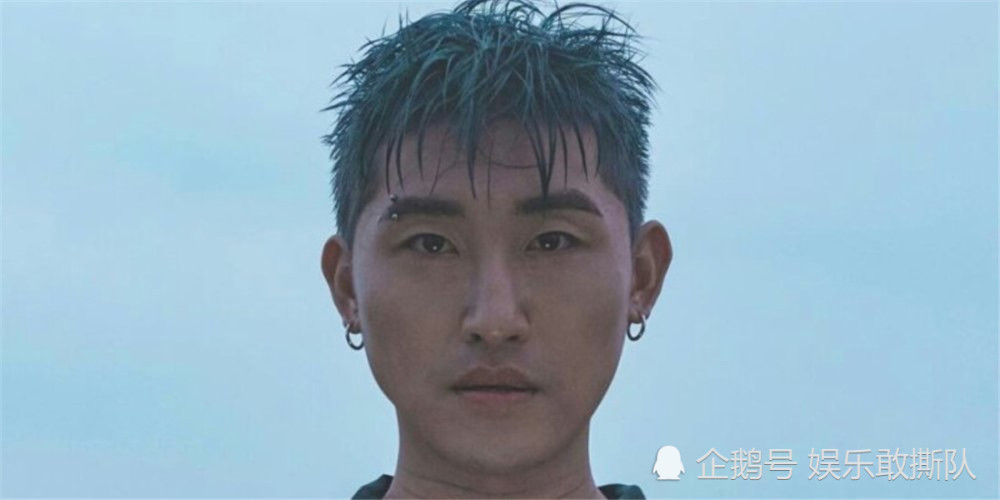 韩国男歌手偷拍女厕所被判刑,隐瞒丑闻出道,2年后前科曝光被辞