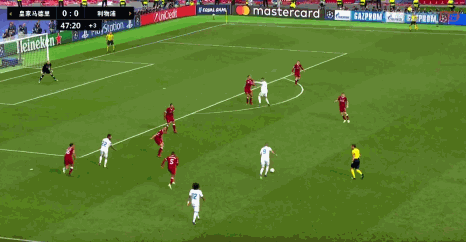 gif-c罗凝视萨拉赫成死亡之瞪 贝尔惊现绝世倒钩