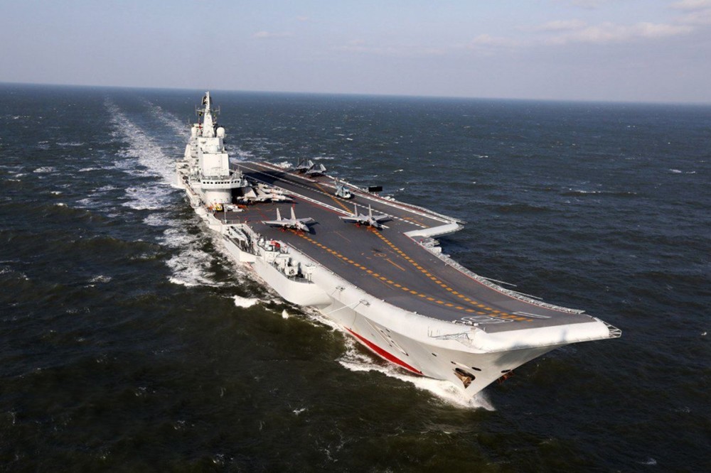 根据目前情况判断来看,在001a航母完成维护进行二次海试之际,辽蘑舰