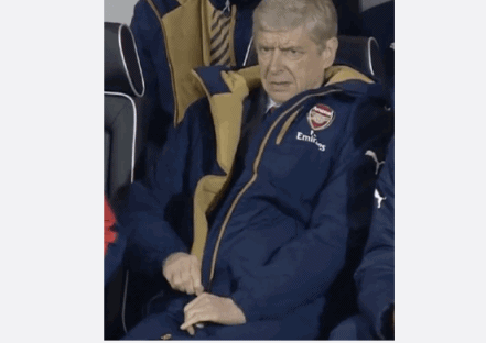 温格原本已经快要成功拉上拉链,可惜在最后一刻功亏一篑,只留下教授一