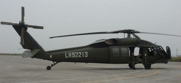 山寨,国产直20通用直升机到底比美国的黑鹰强