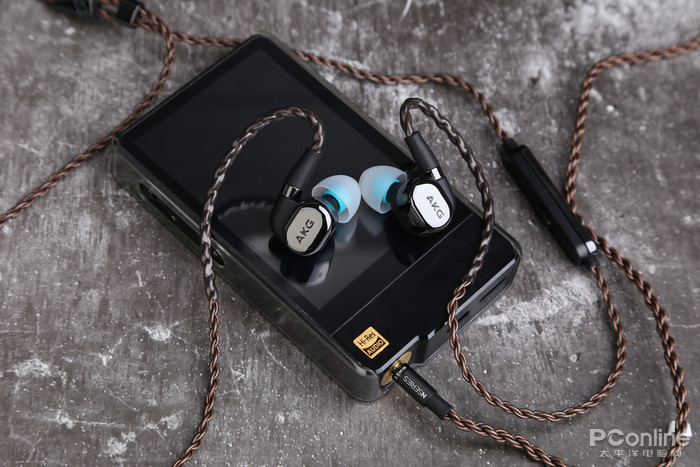 谁给它勇气卖8999 AKG N5005新旗舰圈铁耳机