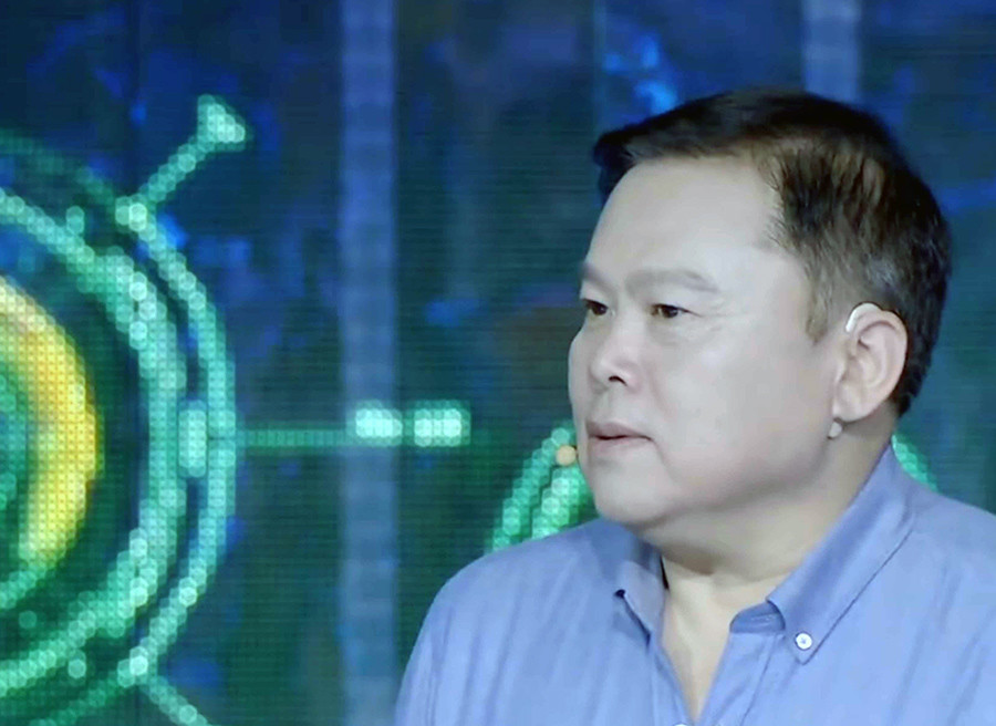 重磅!歼15舰载机总师透露:明年二代舰载机将露