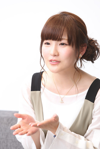 聲優圖鑑氣氛製造機一般的靜態女神 高橋未奈美 每日頭條