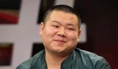 明星出道前做什么?岳云鹏当保安,赵丽颖做管道