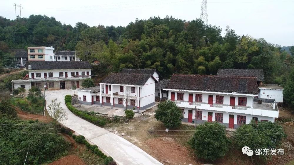 十三年邵阳邵东这个贫困村逆袭为湖南省美丽乡村