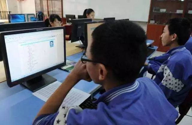 北京西城区高中排行_北京西城区教委:“中学毕业班于5月15日返校”消息