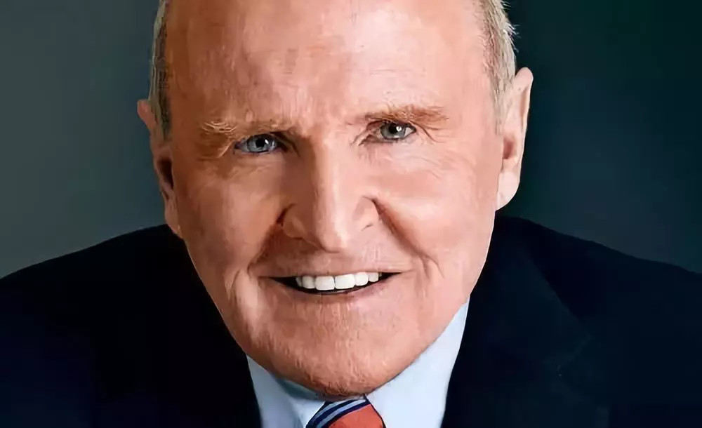 界组织,全球化,数字化,六西格玛几个方面对通用电气进行了一系列改革