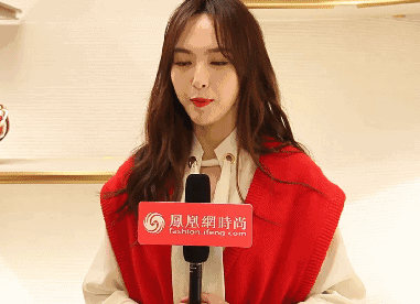 扛箱子,修草坪,换灯泡 这还是那个唐嫣么?