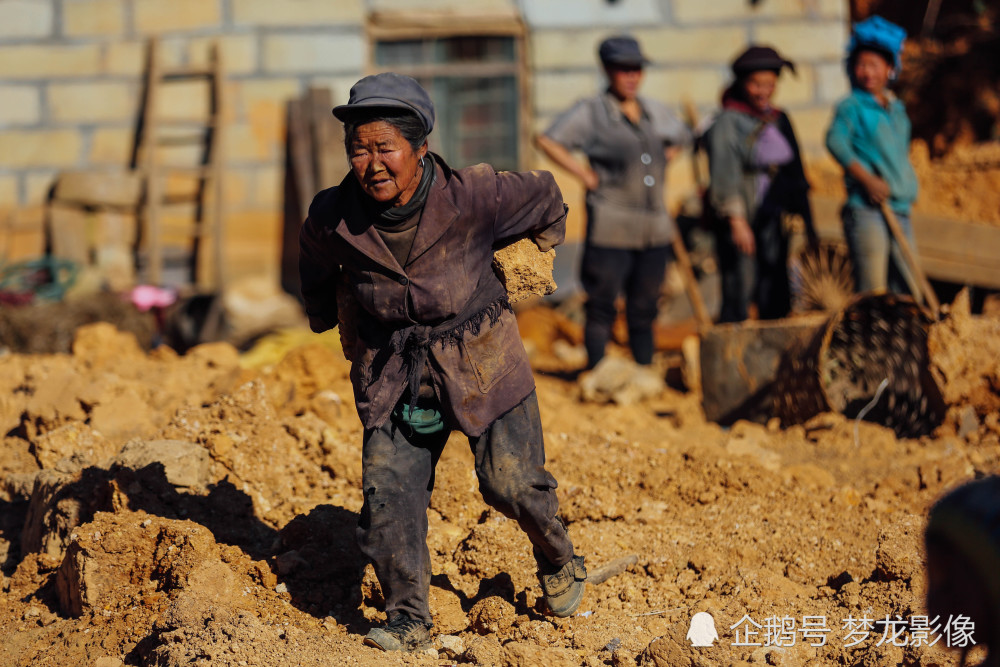 大涼山為什麼窮？問題出在男人身上(組圖)