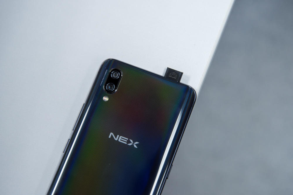 5000元预算 华为P20 Pro跟vivo NEX你选谁?