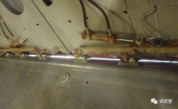 踢馆:特朗普凭什么敢对欧洲这么狠?不怕欧洲反