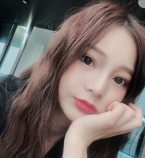 侵吞公司930万元打赏女主播,冯提莫会退钱不?