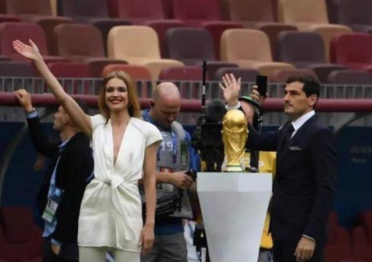 世界杯历史上使用过几座奖杯?有着怎样的意义