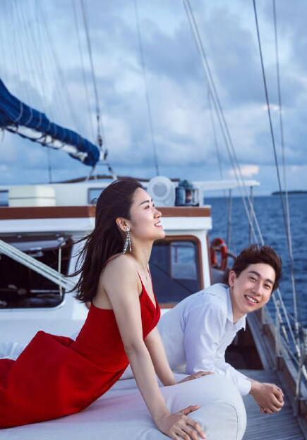 韩天宇刘秋宏今日大婚甜蜜称一刻都不想等