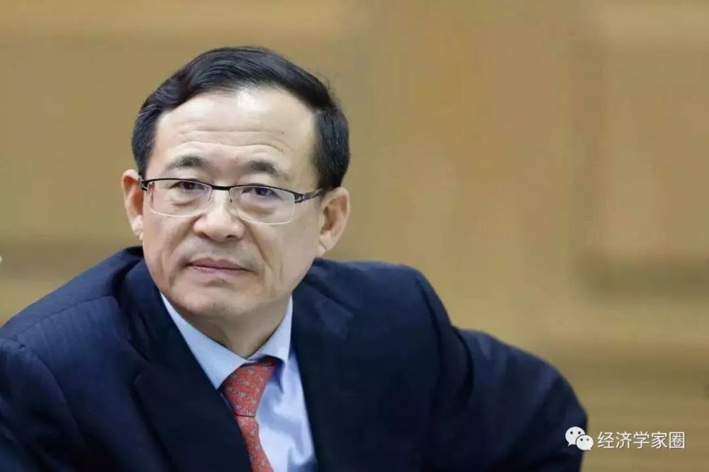 中国股市再现千股跌停 易刚发声:既然是市场就