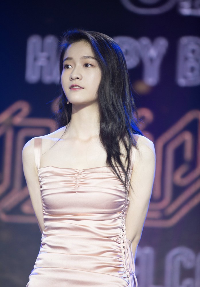 迪丽热巴,张雪迎,粉丝,五官,娱乐圈