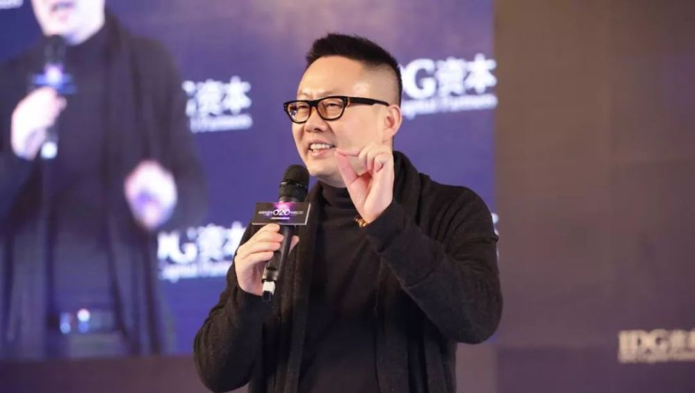 雕爷要把阿芙精油卖给御泥坊,合并后高管团队不变