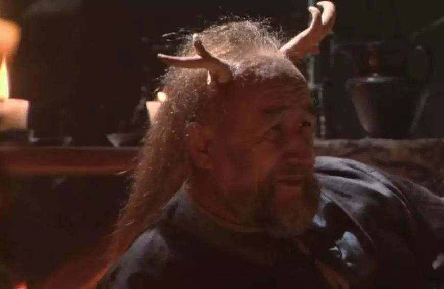 比丘国国师不小心泄露了长生的真相?寿星惊慌,急忙解腰带拴坐骑