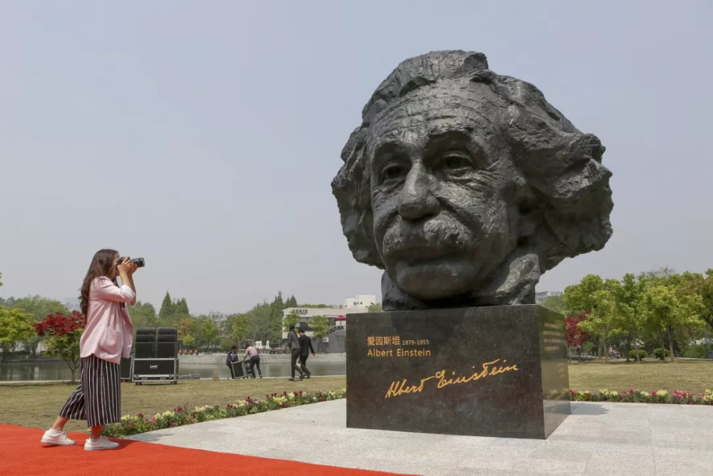 爱因斯坦歧视中国人的言论,当时被很多人认为