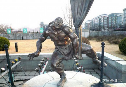 老北京天桥八大怪的绝活儿,一般人真玩不转