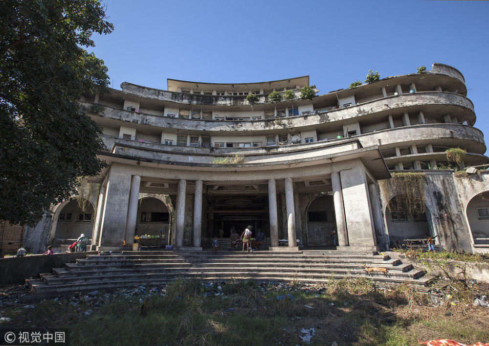 莫桑比克贝拉大酒店昔日繁华逝去"天堂变地狱"