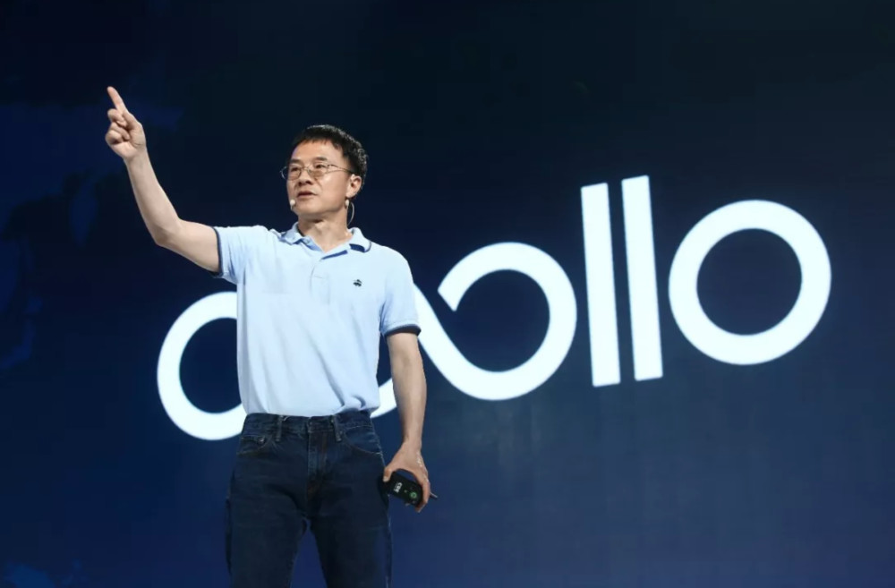 陆奇加盟拼多多,或许是一场IP营销游戏