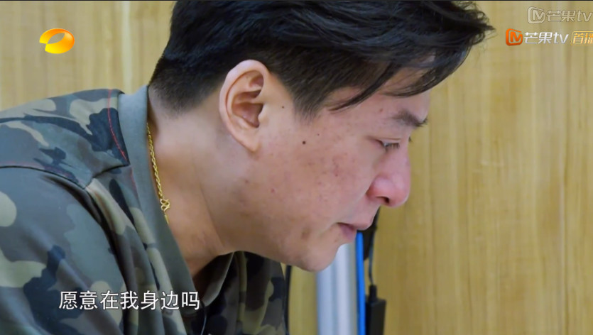 朱雨辰有洁癖,住酒店要用热水烫马桶,但做饭时