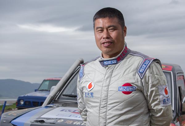 嘉禾兴产润滑油车队队长许建中