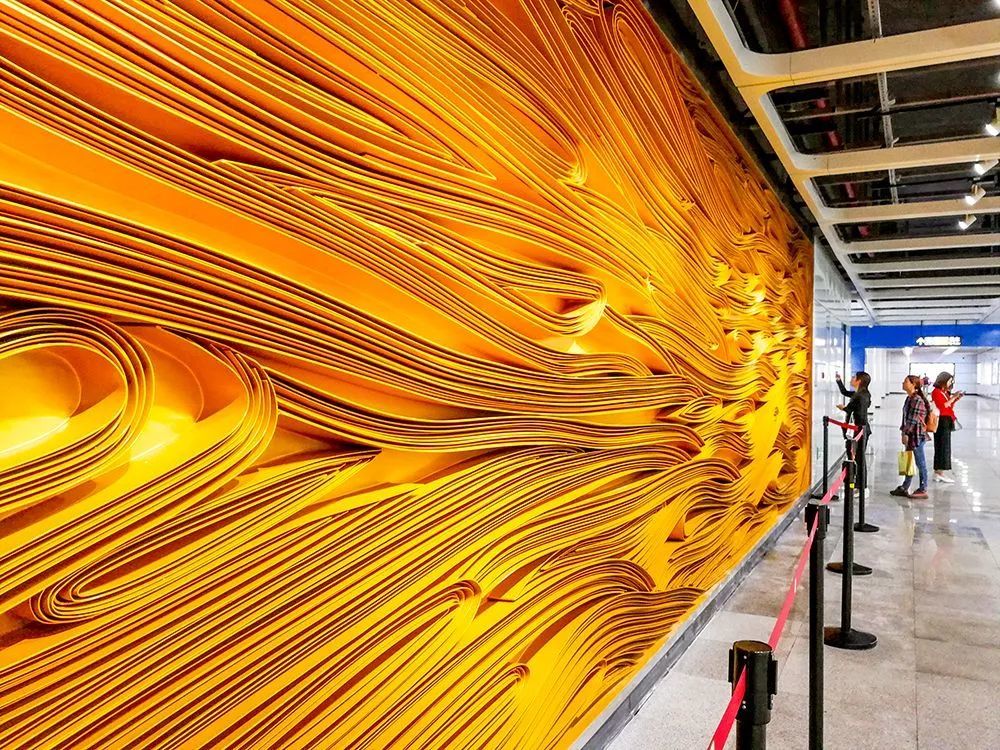 不输厦门!深圳这条海景地铁超惊艳! _大粤网_腾讯网