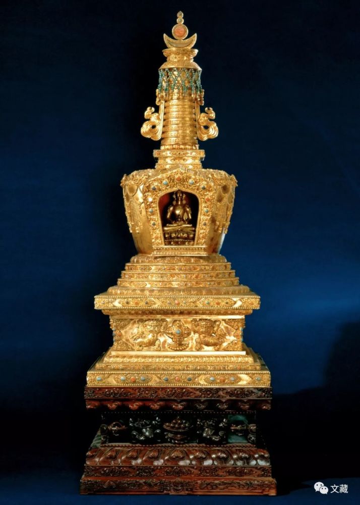 故宫博物院珍宝馆精品图集--清代皇室的金银璀