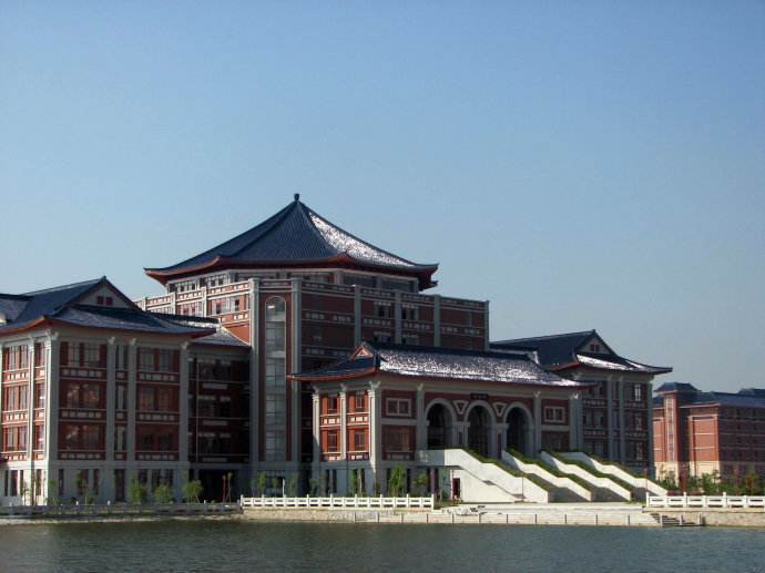 南方这所医科大学,虽只是普通一本,毕业生社会