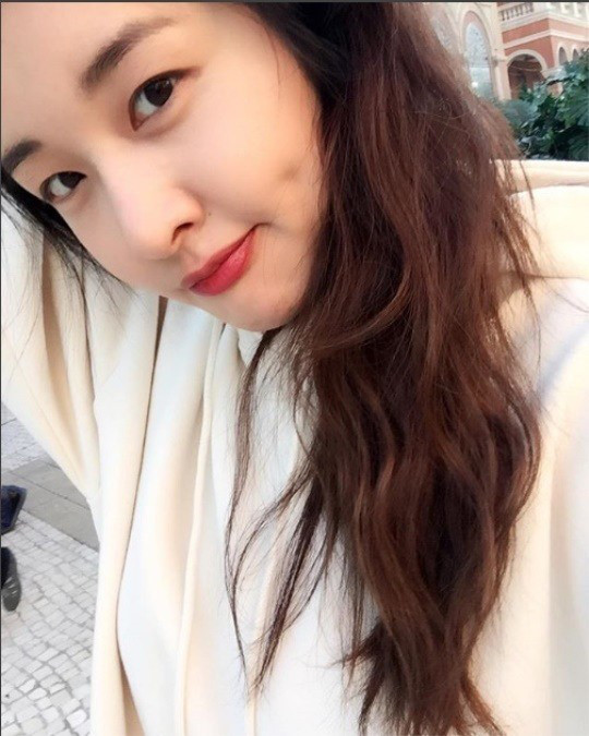 两年一直是孕妇的金彬雨表示:绝对没有得忧郁症