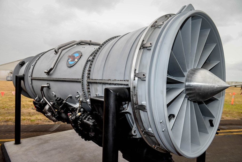 F35单价跌破九千万,歼31价格优势恐不存在,出