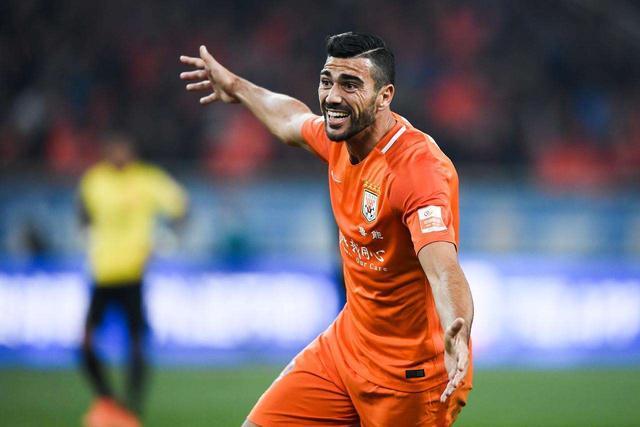 中超再现奇葩一幕:犯规当时不吹,进球后再吹犯