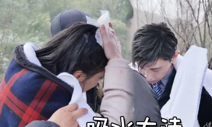 迪丽热巴一千零一夜剧中拍吻戏担心粉丝吃醋