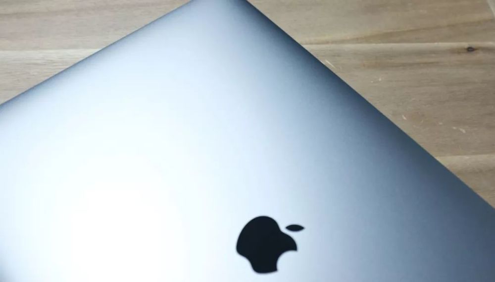 2018款MacBook Pro陪我的这几天 | 独家