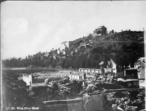 1860年被焚毁前的颐和园,那时候还叫清漪园