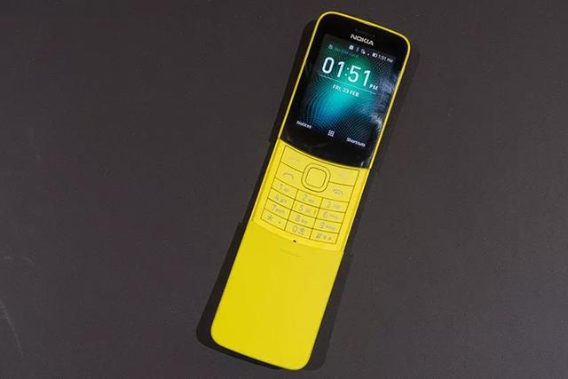 花499元买个不能用微信的备机?诺基亚8110复