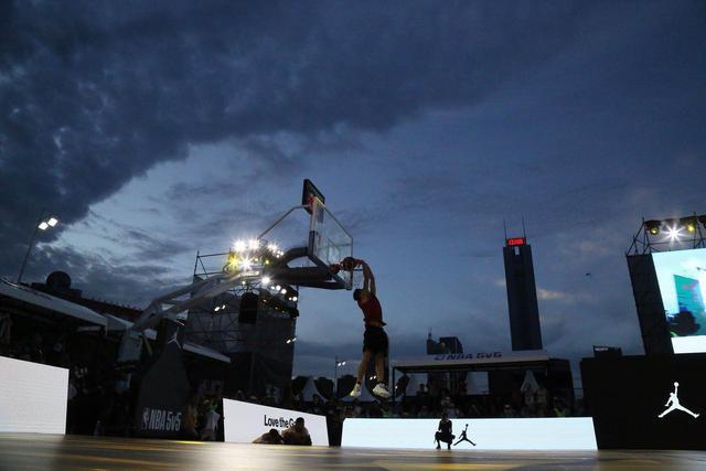 吉克隽逸助阵2018 NBA 5v5广州站决赛 盛世杰