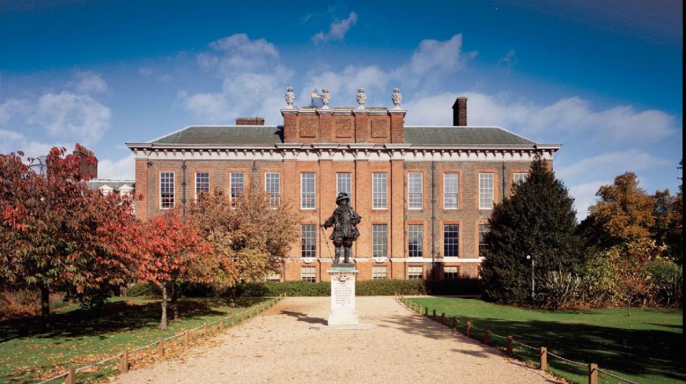 英国女王又给孙子哈里送了件小礼物:第二套别