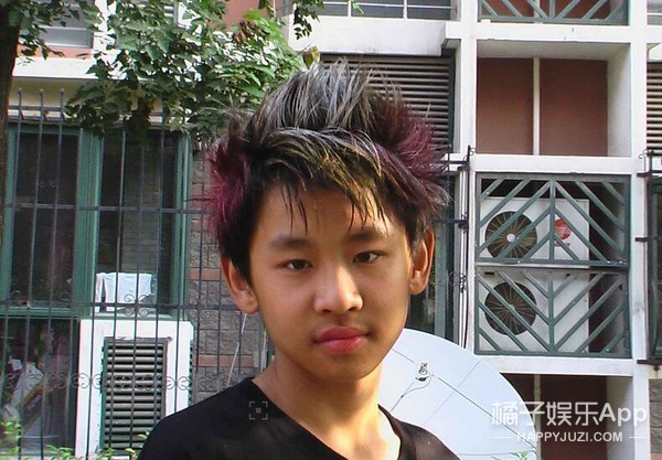 还记得《女生日记》的吴缅吗?他现在长这样